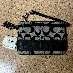 Coach Signature C Wristlet NWT